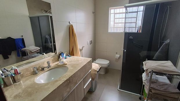 Foto 19 do(a) Casa de 4 quartos à venda em Jardim Santana, Campinas