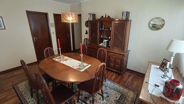 Foto 9 do(a) Casa de 4 quartos à venda em Jardim Santana, Campinas