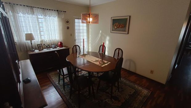 Foto 7 do(a) Casa de 4 quartos à venda em Jardim Santana, Campinas