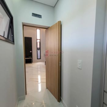Foto 6 do(a) Casa em Condomínio de 4 quartos à venda em Loteamento Residencial e Comercial Horto Florestal, Jundiaí