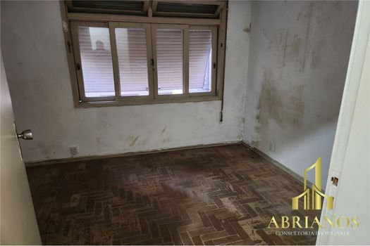 Foto 2 do(a) Apartamento de 2 quartos à venda em Centro Histórico, Porto Alegre