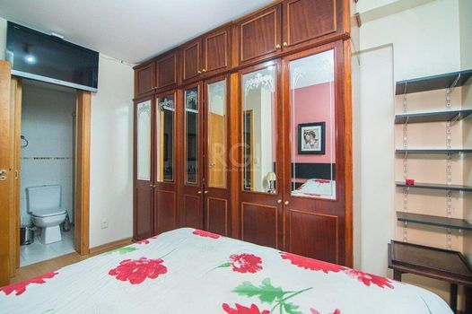 Foto 16 do(a) Flat de 1 quartos à venda em Bom Fim, Porto Alegre