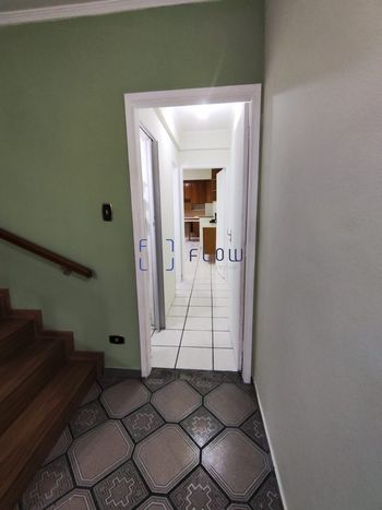 Foto 5 do(a) Casa de 3 quartos à venda em Vila São Vicente, São Paulo