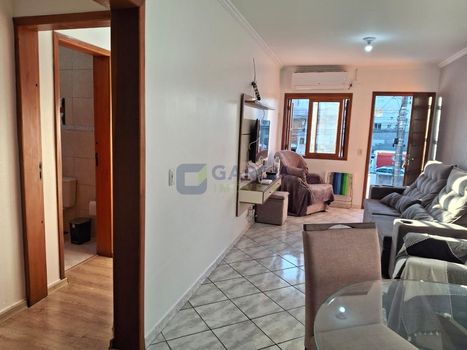 Foto 2 do(a) Apartamento de 3 quartos à venda em Vila Princesa Izabel, Cachoeirinha