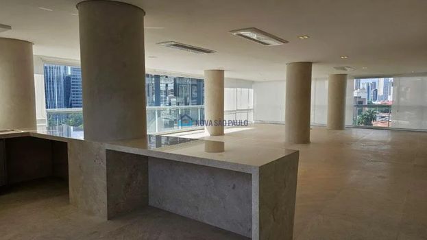 Foto 4 do(a) Apartamento de 3 quartos à venda em Vila Olímpia, São Paulo