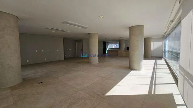 Foto 2 do(a) Apartamento de 3 quartos à venda em Vila Olímpia, São Paulo