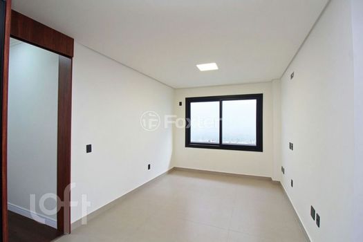 Foto 28 do(a) Casa em Condomínio de 3 quartos à venda em Vila Nova, Porto Alegre
