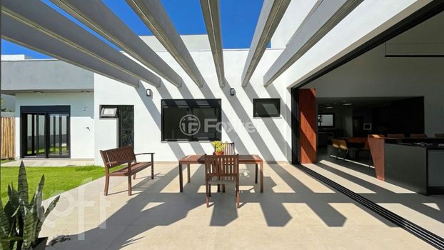 Foto 48 do(a) Casa em Condomínio de 3 quartos à venda em Vila Nova, Porto Alegre