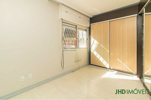 Foto 9 do(a) Apartamento de 3 quartos à venda em Jardim Lindóia, Porto Alegre