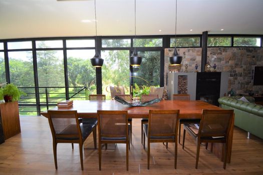 Foto 1 do(a) Casa em Condomínio de 3 quartos à venda em Vila Franca, Piraquara