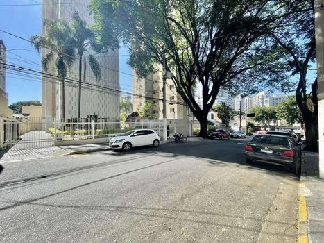 Foto 6 do(a) Apartamento de 3 quartos à venda em Vila Romana, São Paulo