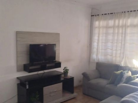 Foto 1 do(a) Casa de 2 quartos à venda em Vila Nova Curuçá, São Paulo