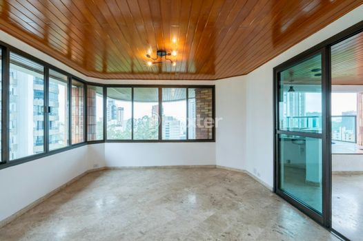 Foto 8 do(a) Apartamento de 4 quartos à venda em Vila Suzana, São Paulo
