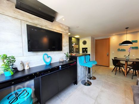 Foto 2 do(a) Apartamento de 2 quartos à venda em Teresópolis, Porto Alegre