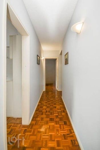 Foto 14 do(a) Apartamento de 3 quartos à venda em Menino Deus, Porto Alegre