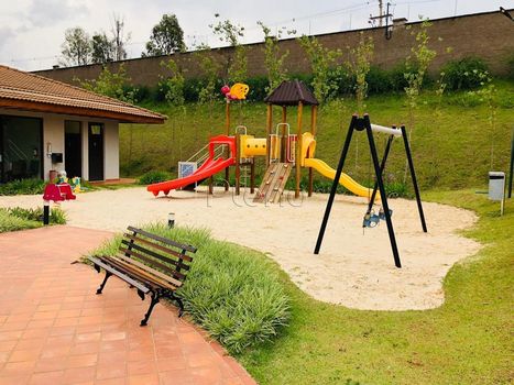 Foto 25 do(a) Casa em Condomínio false à venda em Loteamento Parque dos Alecrins, Campinas