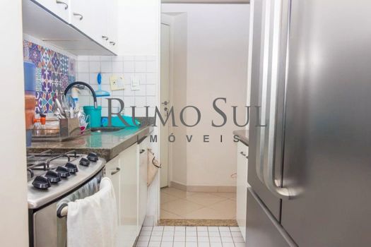 Foto 9 do(a) Apartamento de 3 quartos à venda em Jardim Luanda, São Paulo