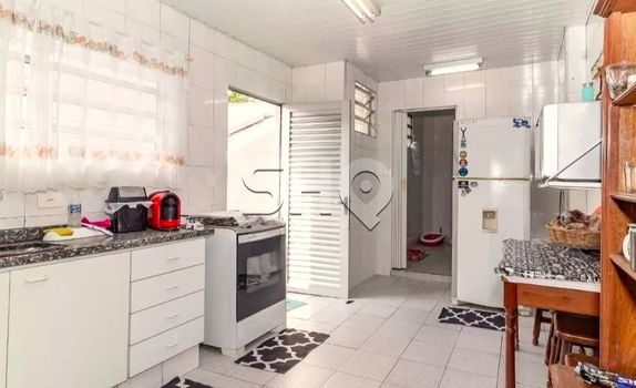 Foto 6 do(a) Casa de 6 quartos à venda em Siciliano, São Paulo