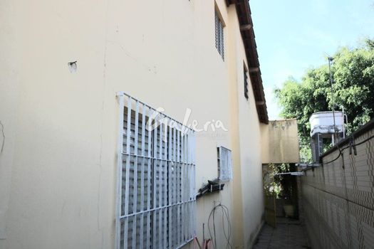 Foto 16 do(a) Casa de 5 quartos à venda em Vila Aquilino, Santo André