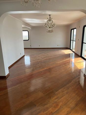 Foto 1 do(a) Apartamento de 3 quartos à venda em Jardim América, Bauru