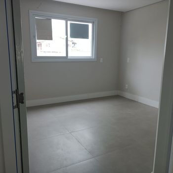 Foto 14 do(a) Apartamento de 3 quartos à venda em Campeche, Florianópolis