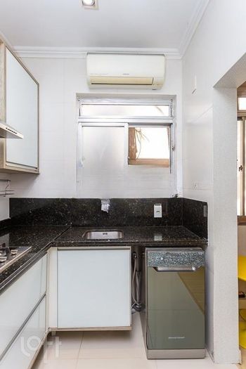 Foto 19 do(a) Apartamento de 2 quartos à venda em Santana, Porto Alegre