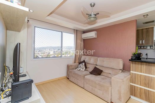 Foto 2 do(a) Apartamento de 3 quartos à venda em Vila Ipiranga, Porto Alegre