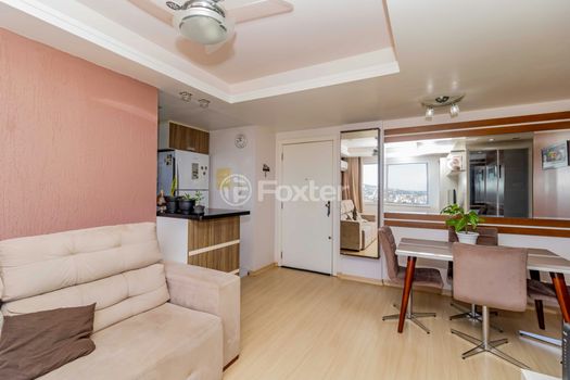 Foto 3 do(a) Apartamento de 3 quartos à venda em Vila Ipiranga, Porto Alegre