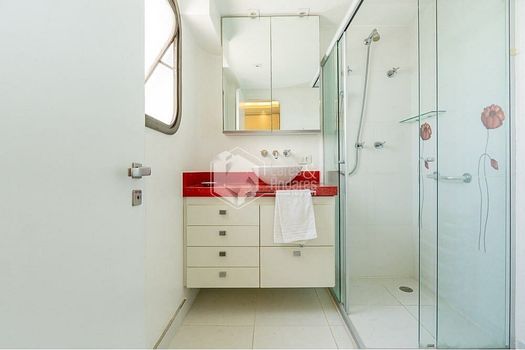 Foto 8 do(a) Apartamento de 3 quartos à venda em Vila Suzana, São Paulo