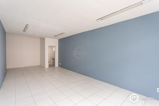 Foto 6 do(a) Sala / Conjunto Comercial false à venda em Passo da Areia, Porto Alegre