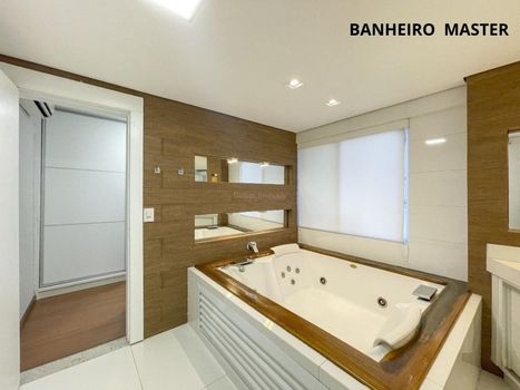 Foto 32 do(a) Apartamento de 3 quartos à venda em Zona 07, Maringá