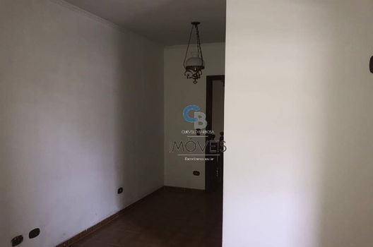 Foto 4 do(a) Casa de 5 quartos à venda em Vila Ivone, São Paulo