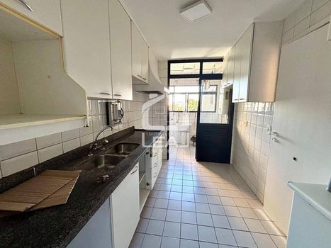 Foto 11 do(a) Apartamento de 3 quartos à venda em Vila Suzana, São Paulo