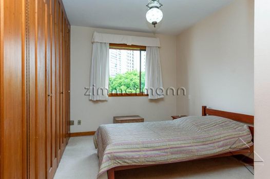 Foto 13 do(a) Apartamento de 4 quartos à venda em Moema, São Paulo