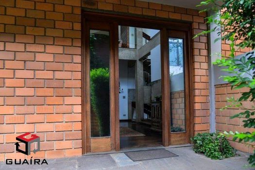 Foto 25 do(a) Casa de 5 quartos à venda em Cidade Jardim, São Paulo