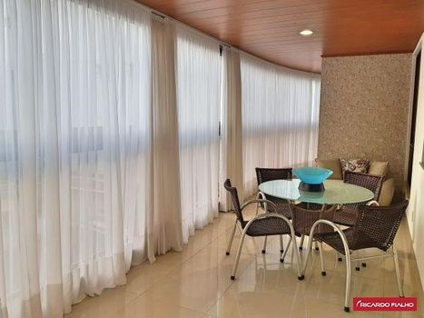 Foto 2 do(a) Apartamento de 4 quartos à venda em Praia da Costa, Vila Velha