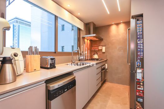 Foto 13 do(a) Apartamento de 3 quartos à venda em Três Figueiras, Porto Alegre