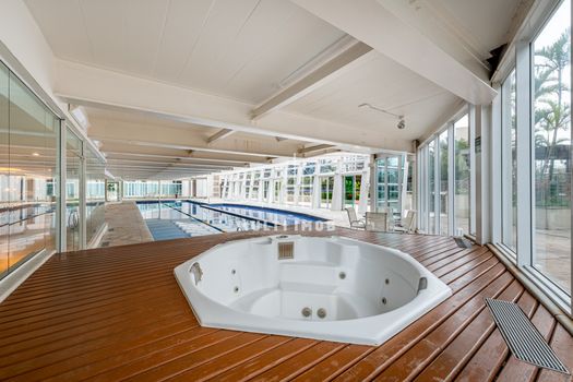 Foto 36 do(a) Apartamento de 3 quartos à venda em Três Figueiras, Porto Alegre