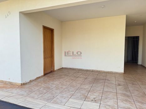 Foto 3 do(a) Casa de 2 quartos à venda em Conjunto João de Barro Itaparica, Maringá