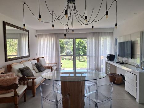 Foto 8 do(a) Casa em Condomínio de 3 quartos à venda em Bonsucesso, Petrópolis