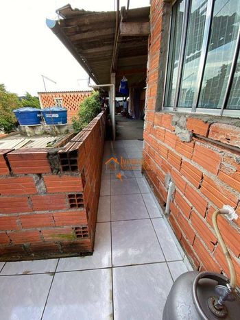Foto 23 do(a) Casa de 7 quartos à venda em Jardim Presidente Dutra, Guarulhos