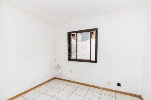 Foto 13 do(a) Flat de 3 quartos à venda em Teresópolis, Porto Alegre