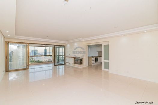 Foto 3 do(a) Apartamento de 3 quartos à venda em Cristal, Porto Alegre