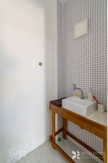 Foto 22 do(a) Apartamento de 2 quartos à venda em Menino Deus, Porto Alegre