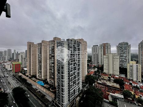 Foto 23 do(a) Apartamento de 1 quartos à venda em Jardim das Acácias, São Paulo