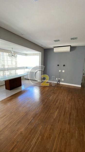 Foto 1 do(a) Apartamento de 3 quartos à venda em Vila Romana, São Paulo