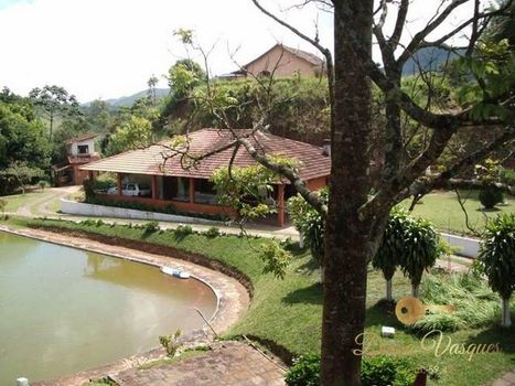 Foto 1 do(a) Fazenda / Sítio / Chácara de 3 quartos à venda em Santa Rosa, Teresópolis