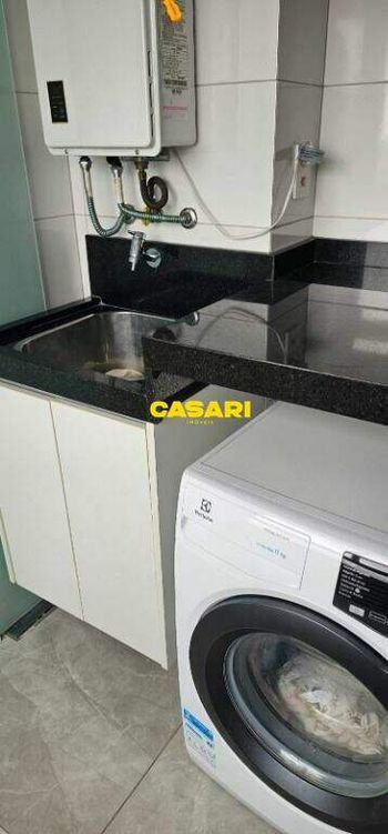 Foto 9 do(a) Apartamento de 2 quartos à venda em Vila Scarpelli, Santo André