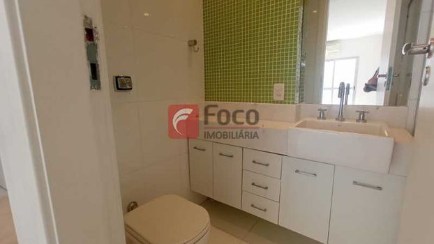 Foto 21 do(a) Apartamento de 2 quartos à venda em Humaitá, Rio de Janeiro