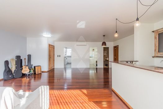 Foto 6 do(a) Apartamento de 3 quartos à venda em Auxiliadora, Porto Alegre